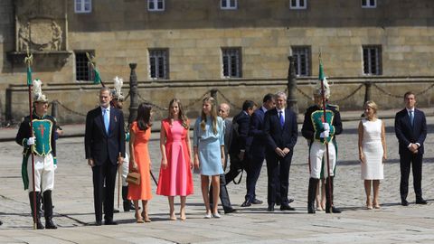La Familia Real en la plaza del Obradoiro