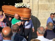 Amigos de Sergio portaron su f�retro 