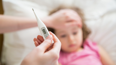 La infecci�n por estreptococo A suele provocar fiebre, enrojecimiento e inflamaci�n de las am�gdalas, o peque�as ampollas en la piel.