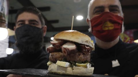La Estación de Loman (Ourense) tiene la tercera mejor hamburguesa de España y la mejor de Galicia