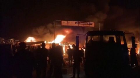 Israel responde a los cohetes de Hams con un brutal bombardeo sobre Rafah