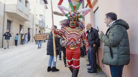 Domingo de entroido en Viana do Bolo.Jornada grande para folións y boteiros.