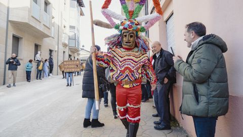 Domingo de entroido en Viana do Bolo.Jornada grande para folins y boteiros.