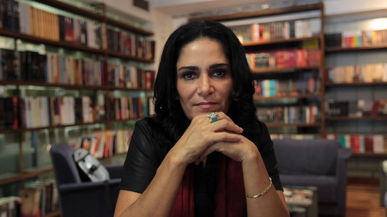 Lydia Cacho (Ciudad de Mxico, 1963) estivo detida inxustamente por unha investigacin xornalstica sa sobre unha mafia de pederastia no seu pas.