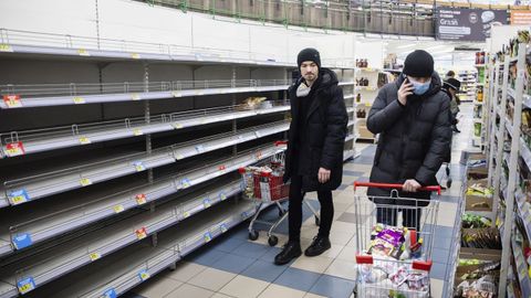 Supermercados desabastecidos en Kiev