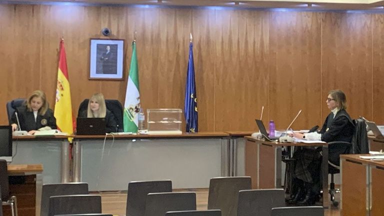 Un padre, condenado en Málaga por abusar de su hija de 2 años y difundir los vídeos en foros