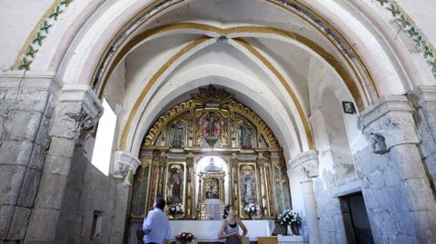 Bóveda en cruz en la iglesia de Lobios