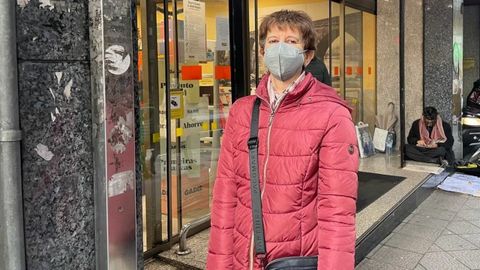 Rosa después de hacer la compra con la bajada del IVA