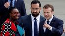Macron, junto a su guardaespaldas y asesor Alexandre Benalla, en abril del 2018.