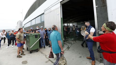 CONFLICTO ENTRE MARISCADORES DE A PIE CON LOS DE A FLOTE DE LA COFRADIA DE PESCADORES DE RIANXO POR LAS CONCESIONES