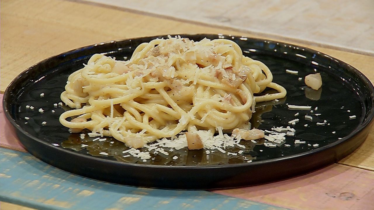 As actu la autora del tiroteo en un colegio de Nashville.Plato de espagueti a la carbonara