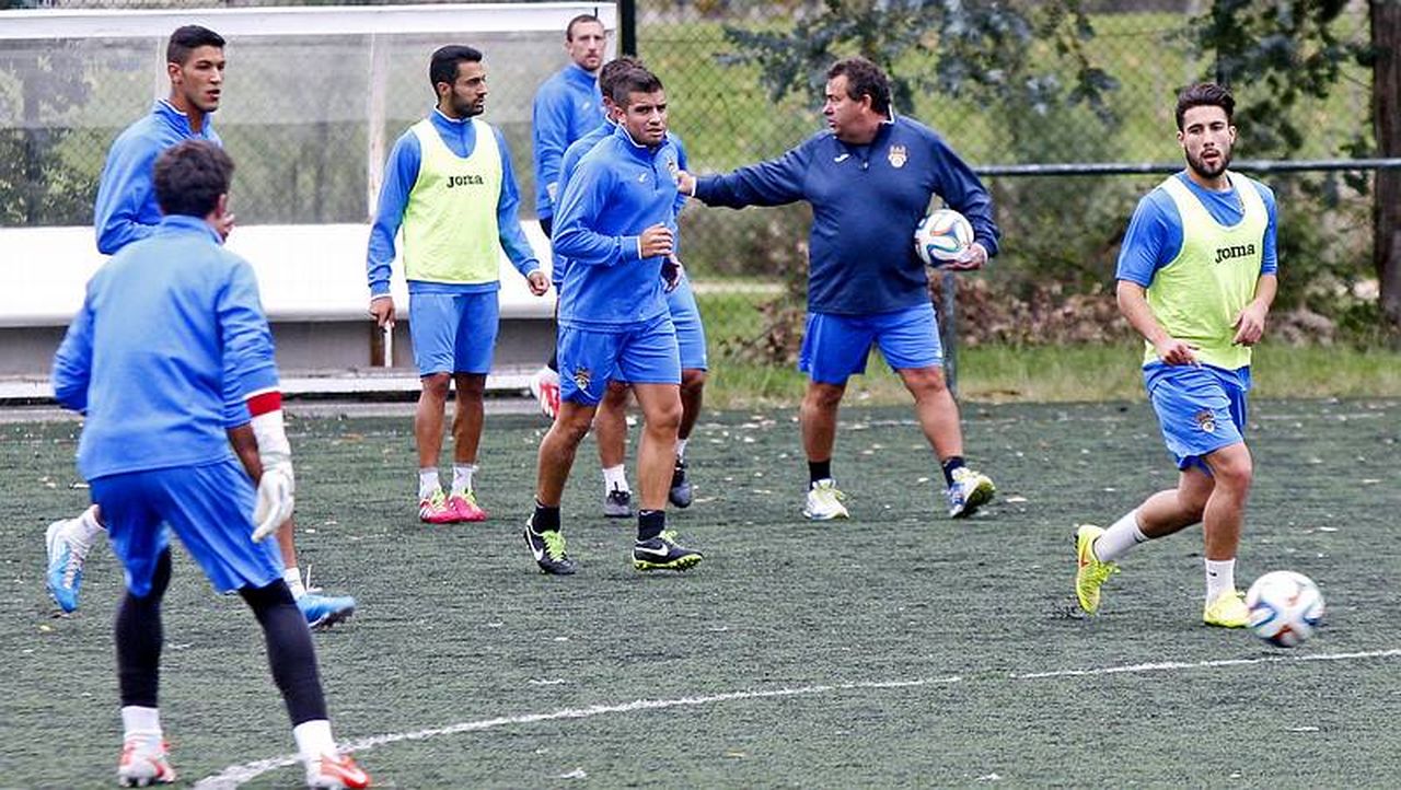 Milo Abelleira toma el mando a la espera de un nuevo entrenador