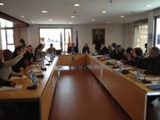 Momento de la votaci�n del convenio de la guarder�a