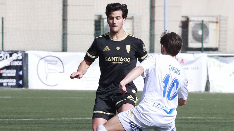 El Compostela se atasca más ante los equipos de la zona baja de la tabla clasificatoria
