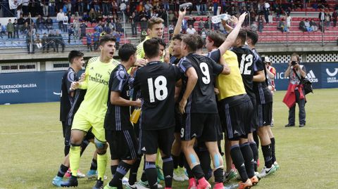 El Real Madrid juvenil rein en Ourense