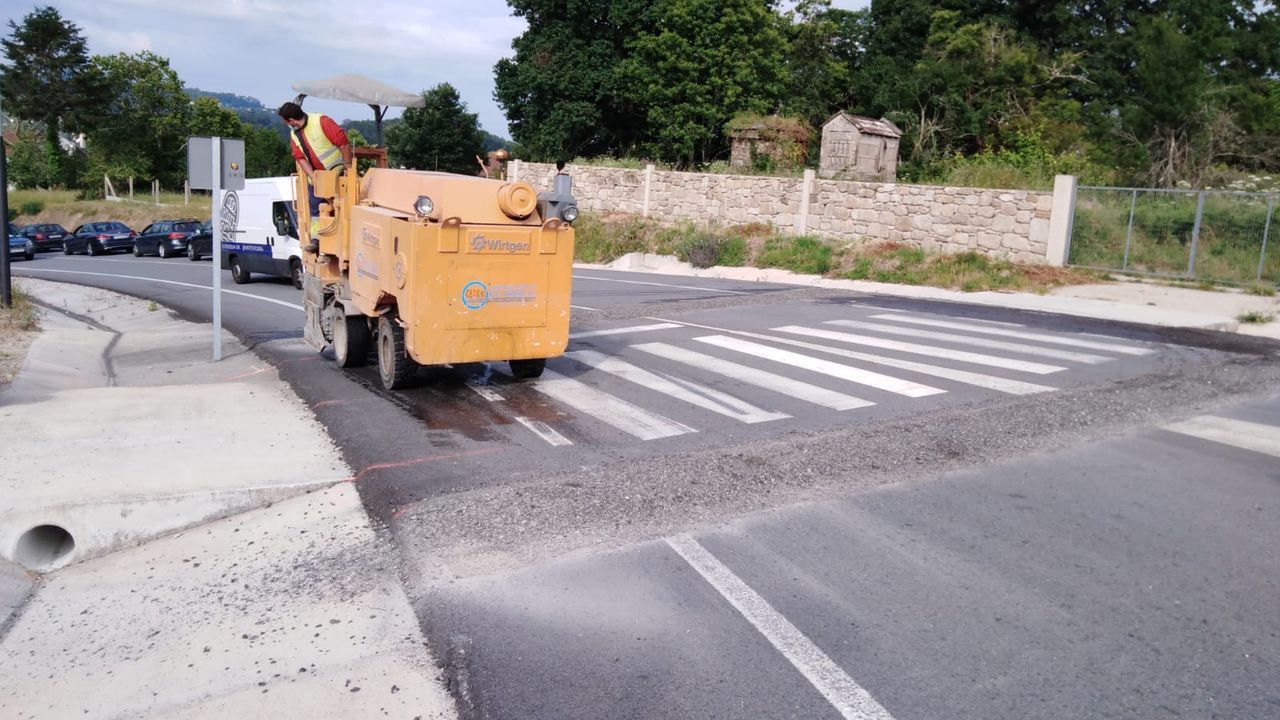 Obras de instalaci�n de reductores de velocidad en la Rolda Leste