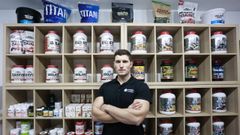 Alejandro Barrio inaugura su primer negocio, Arcadyan Fitness