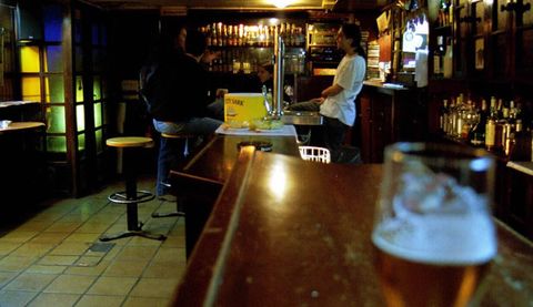Imagen de archivo del interior del pub Modus Vivendi en el año 2001