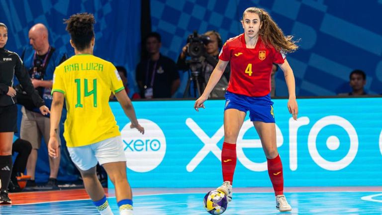 España no puede con Brasil y luchará por el tercer puesto del Mundial femenino de fútbol sala (1-4)