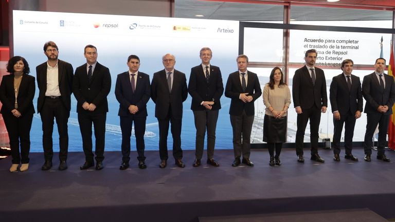 Repsol invertirá más de 140 millones de euros en completar su traslado a punta Langosteira