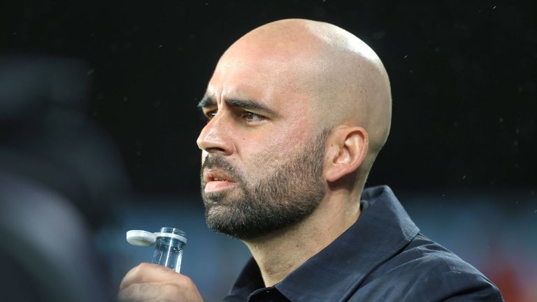 Claudio Giráldez: «Me quedo con que la gente no asuma que tenemos que perder contra el Barça»