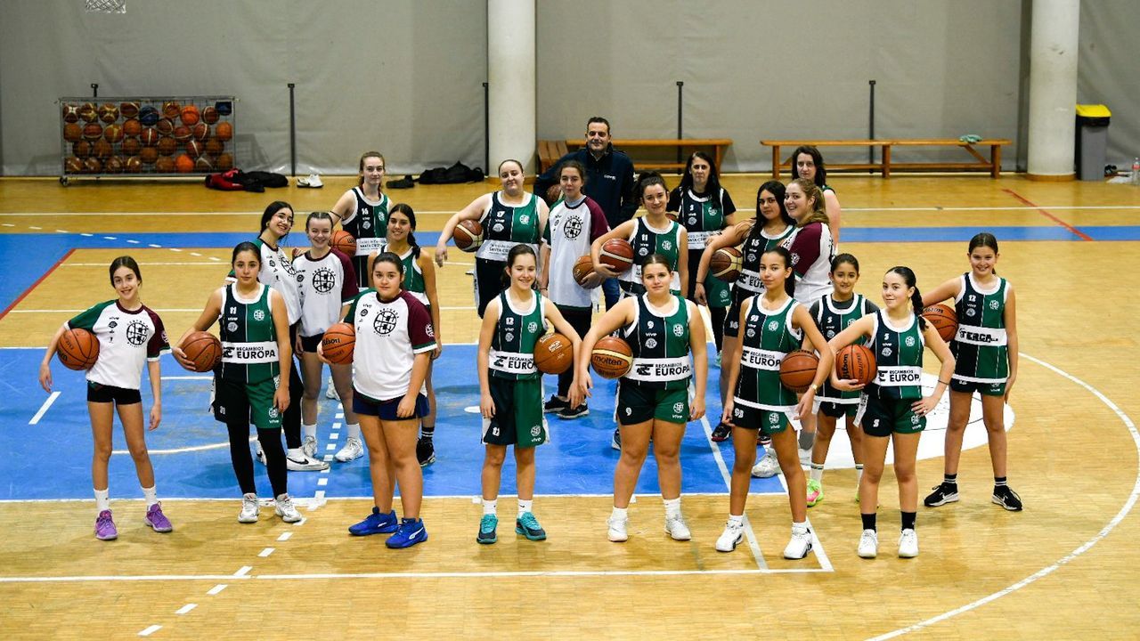 L�a Bovio juega al voleibol tras iniciarse en el atletismo en su ni�ez