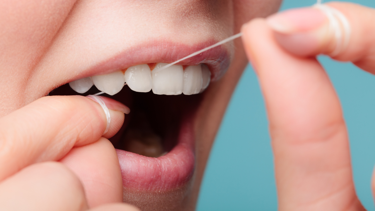 35% of Teeth Surface Unclean Without Dental Silk - News Directory 3