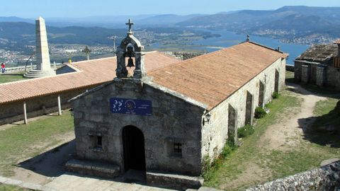 Ermita situada en el monte Trega, en A Guarda