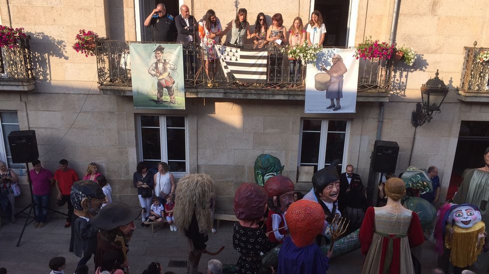 Inicios de las fiestas de San Xo�n en Sarria