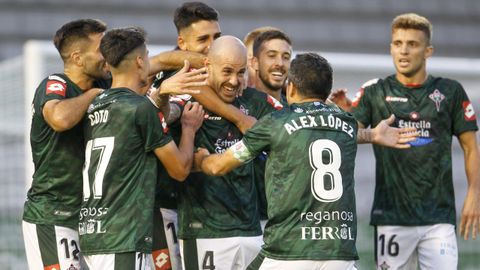 El equipo, en una celebración conjunta esta temporada, se muestra unido