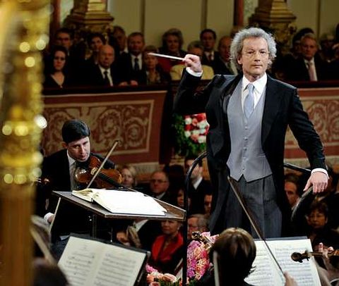 Franz Welser-Möst, en su anterior concierto de Año Nuevo con la Filarmónica de Viena.