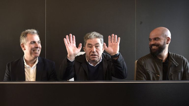 Lores se ve fuerte, el PP prevé un año de despegue y el PSOE se acerca a «cifras mágicas»