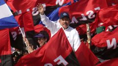 Daniel Ortega y Rosario Murillo, durante la conmemoracin de la revolucin sandinista del 2018