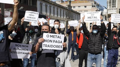 Protesta de la CUT, trabajadores del metal, en Vigo por el Primero de Mayo