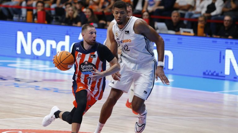 Ingus Jakovics, jugador del Palencia: «Ganar la LEB allí fue uno de los mayores triunfos de mi vida»