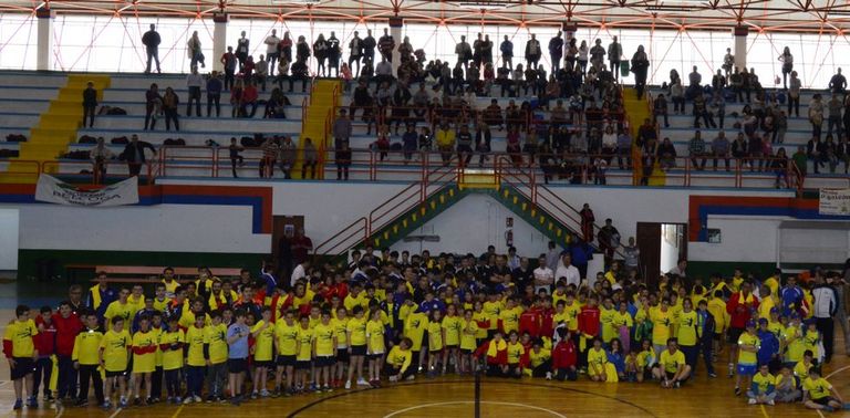 Las jornadas de base del Galipizza Viveiro reunieron a 300 jugadores de Galicia y Asturias.