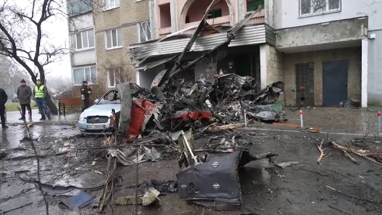 Fallece el ministro del Interior ucraniano al estrellarse su helicóptero sobre una guardería en Kiev