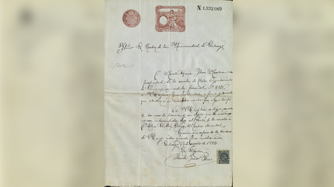 Copia das alegacións de Marcela Gracia ao seu primeiro expediente en 1893, que se abriu a pesar de que tiña licenza do reitor para ausentarse porque se presentaba a oposicións. Foi sancionada