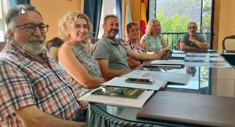 Reunión de los miembros del proyecto comarcal As letras de Florencio
