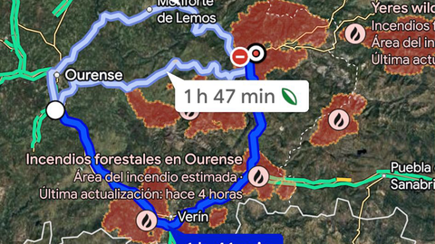 Imagen de Google Maps donde se aprecian los incendios que afectan a las carreteras de la provincia de Ourense.