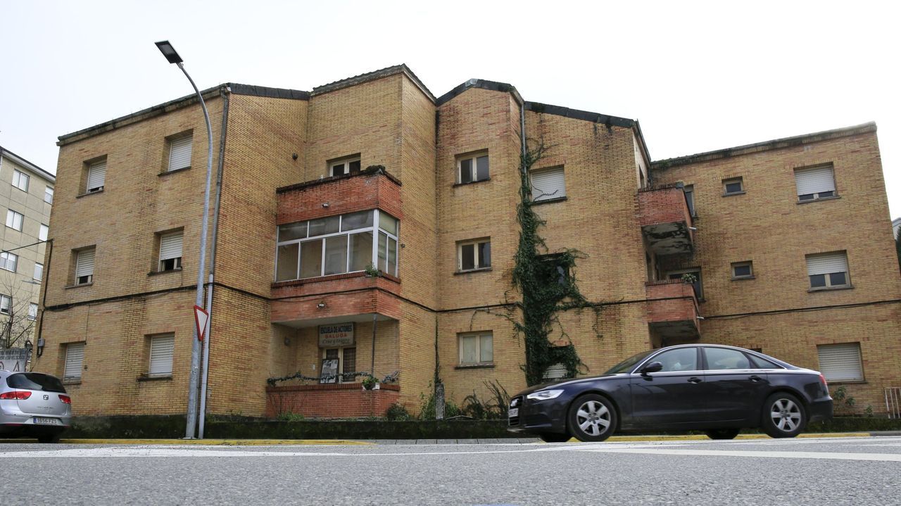 Antiguas viviendas de profesores, ubicadas justo al lado del colegio Frei Luis de Granada