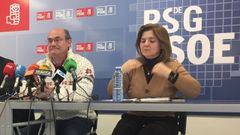 A la izquierda, Luis Guln, secretario de Emigracin del PSdeG de Ourense, que ha transmitido el descontento