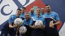 Futbolistas del Seixalbo celebran su temporada como equipo menos tarjeteado del grupo de Primera Galicia 