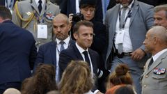 El presidente Macron llegando este domingo al estadio Velódromo de Marsella.