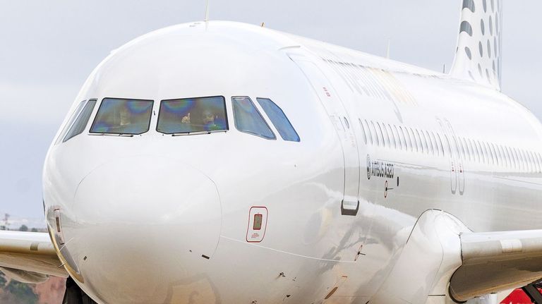 El milagro de Sao Paulo: 286 personas salen ilesas tras explotar un motor de su avión en pleno despegue