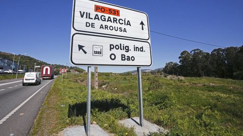 Terrenos en los que se ubicará la ampliación del polígono comercial de o Vao, en Pontevedra