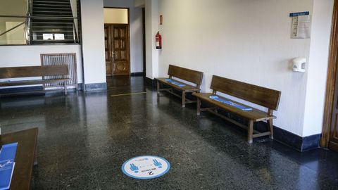 Audiencia Provincial de Ourense, vestíbulo de la sala de vistas.