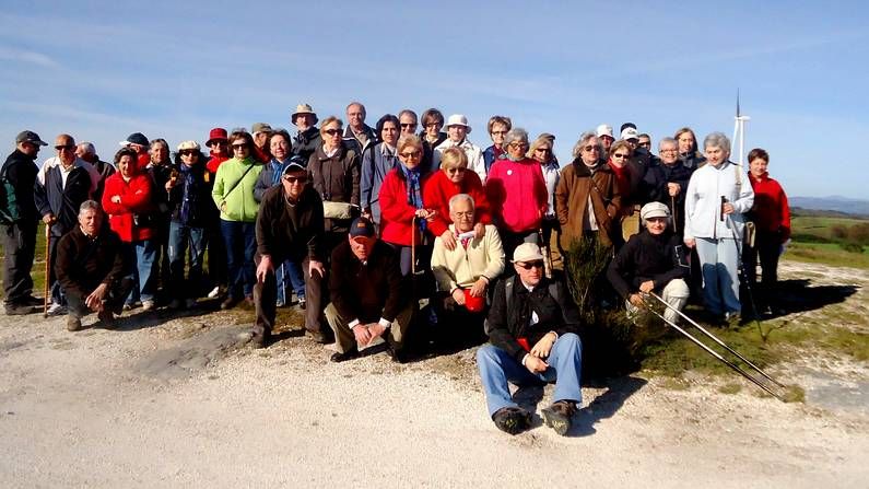 Un grupo de personas de castroverde y Sarria participaron en una ruta desde el Loio hasta Portomarin