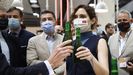 La presidenta de la Comunidad de Madrid, Isabel Daz Ayuso, este lunes, durante su visita al estand de la cervecera Mahou en Madrid Fusin.