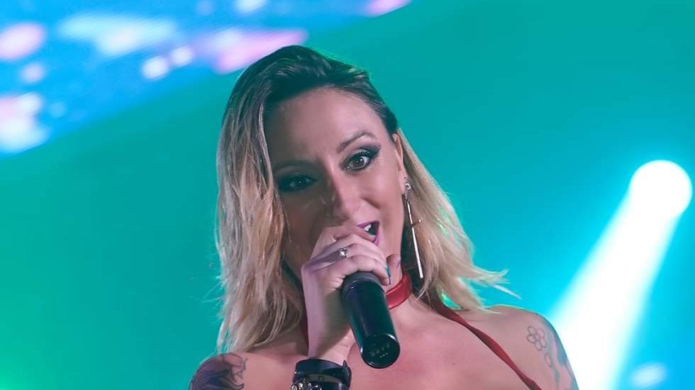 A carballesa Laura A��n estar� hoxe na festa de Malpica